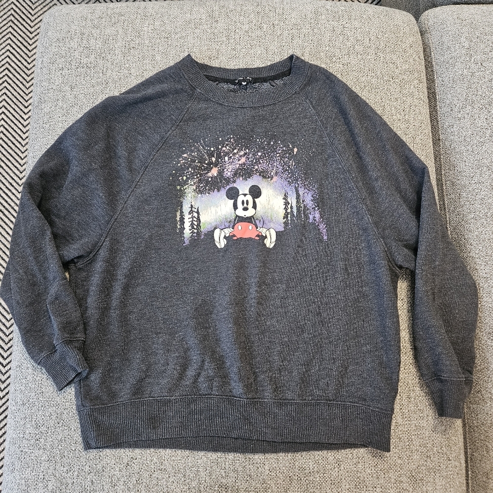 Disney X American Eagle Mickey Mouse Fireworks Sweatshirt Size XSmall GRAY